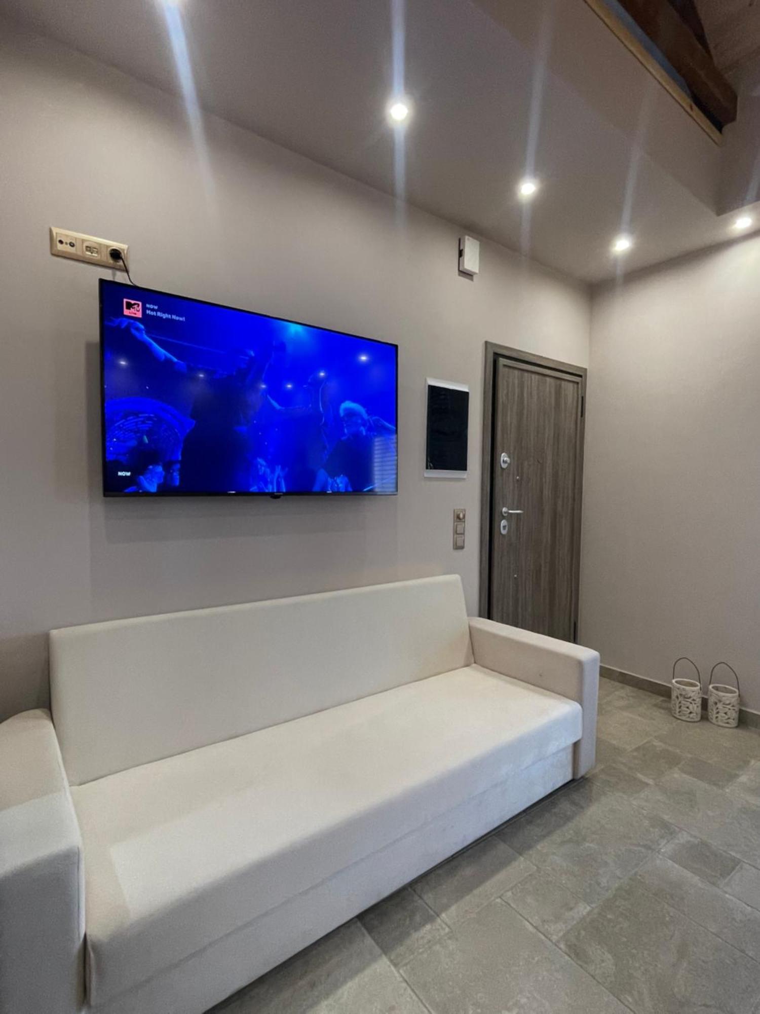 Estia Alternative Apartment 드라마 외부 사진